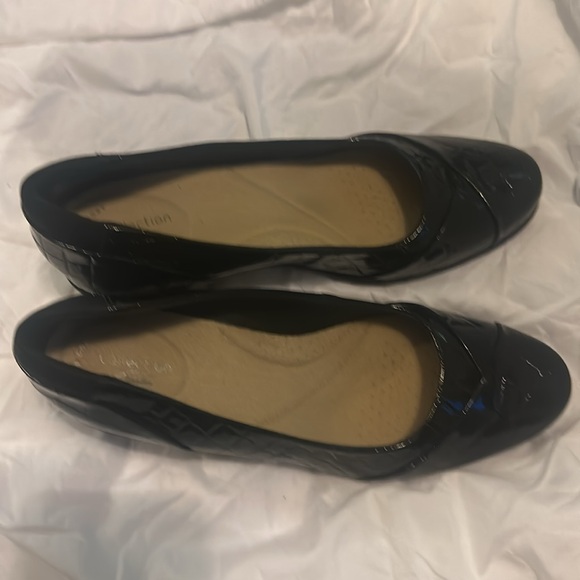 Clark’s - Picture 4 of 7